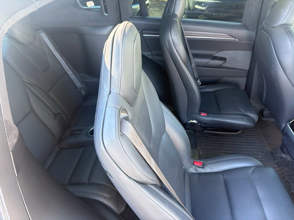 Used 2022 Tesla Model X AWD/4WD image 12