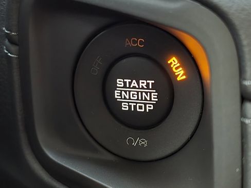 New 2026 Jeep Wrangler Rubicon w/ Xtreme 35 Tire Package image 17