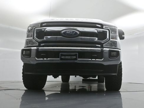Used 2021 Ford F250 XLT w/ XLT Value Package AWD/4WD image 40