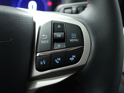 New 2026 Ford Explorer Active image 22