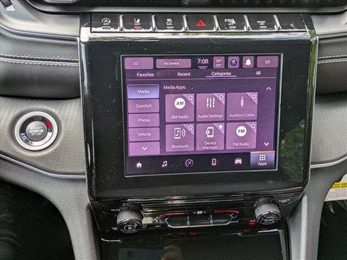 New 2025 Jeep Grand Cherokee Laredo X image 12