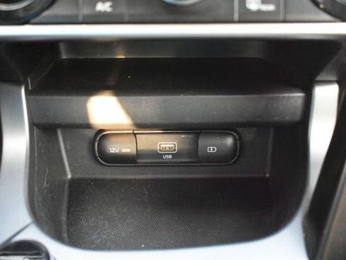 Used 2023 Kia Seltos LX AWD/4WD image 26