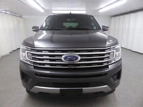 Used 2021 Ford Expedition Max XLT AWD/4WD image 2