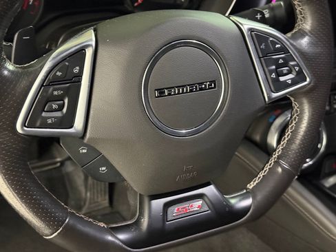 Used 2022 Chevrolet Camaro SS RWD image 41