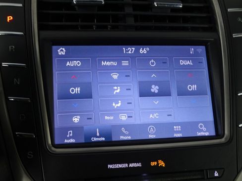 Used 2020 Lincoln Nautilus Reserve image 35