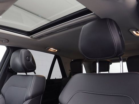 Used 2015 Mercedes-Benz ML 350 4MATIC image 14