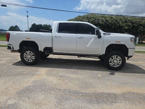 Used 2022 GMC Sierra 2500 Denali w/ Denali Ultimate Package AWD/4WD image 11