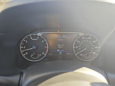 New 2025 Nissan Altima 2.5 SV w/ SV Special Edition Package image 21