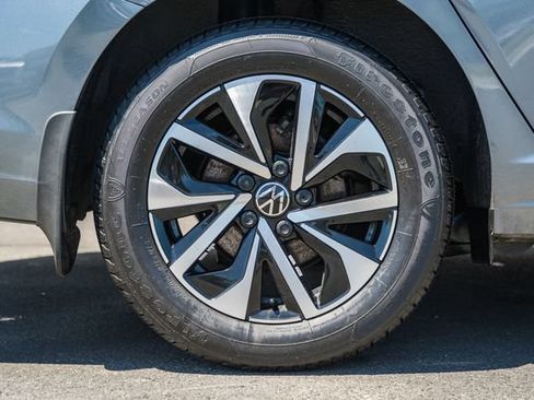 Used 2025 Volkswagen Jetta S FWD image 19