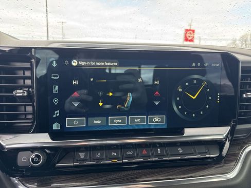 Used 2025 Chevrolet Silverado 2500 LT w/ Z71 Chrome Sport Edition image 19