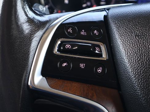 Used 2020 Cadillac Escalade Premium Luxury w/ Escalade Sport Edition image 33