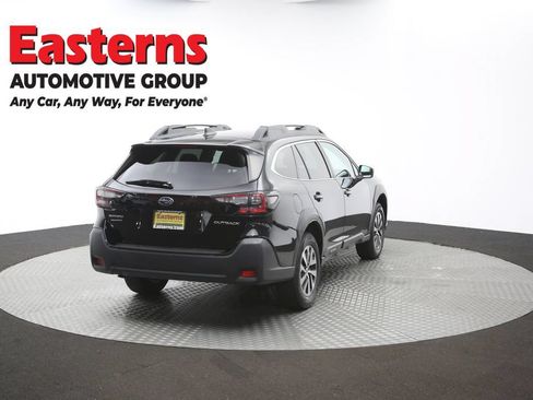 Used 2023 Subaru Outback Premium AWD/4WD image 37
