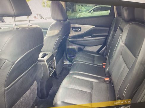 Used 2021 Nissan Murano SL FWD image 13