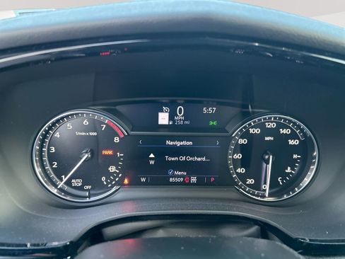 Used 2020 Cadillac XT5 Premium Luxury AWD/4WD image 15