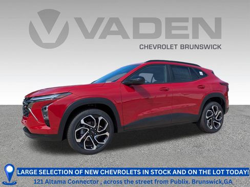 New 2026 Chevrolet Trax RS w/ Driver Confidence Package FWD image 1