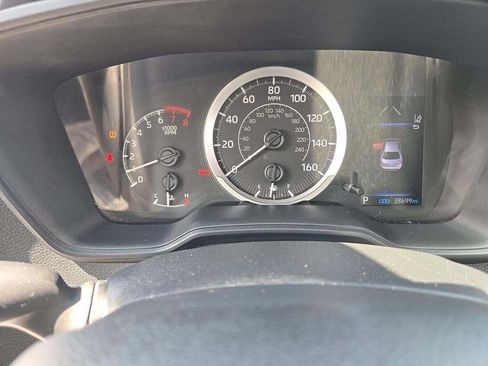 Used 2021 Toyota Corolla LE FWD image 7