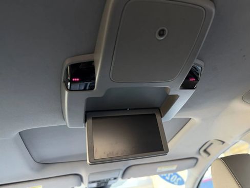 Used 2024 Honda Odyssey Touring image 45