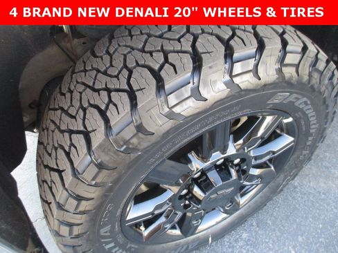 Used 2016 Chevrolet Silverado 2500 LT w/ All Star Edition image 2