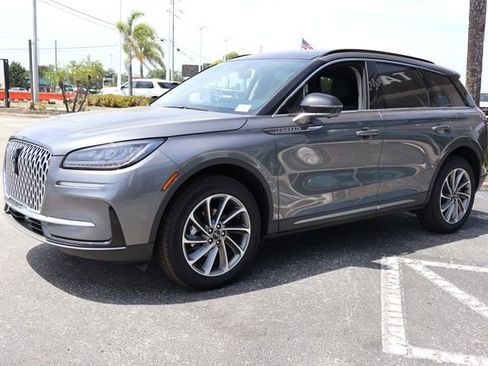 New 2026 Lincoln Corsair Premiere FWD image 3