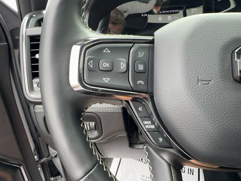 Used 2025 RAM 1500 Limited AWD/4WD image 23