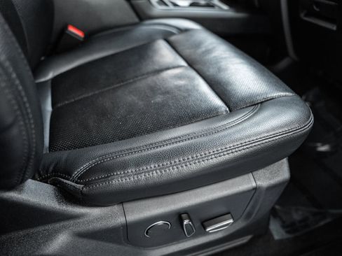 Used 2019 Ford Expedition Max XLT w/ Equipment Group 202A image 48