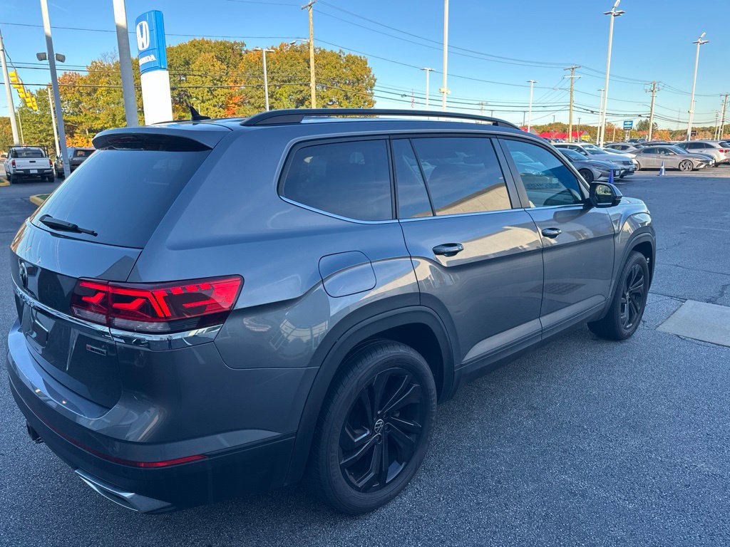 Used 2022 Volkswagen Atlas SE AWD/4WD image 6