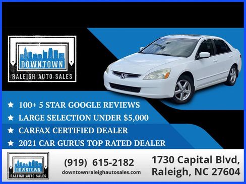 Used 2008 Nissan Versa 1.8 S FWD image 2