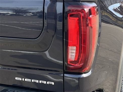 Used 2022 GMC Sierra 1500 Denali w/ Denali Reserve Package image 7