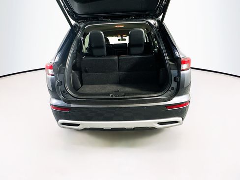 Used 2024 Mitsubishi Outlander SE FWD image 31