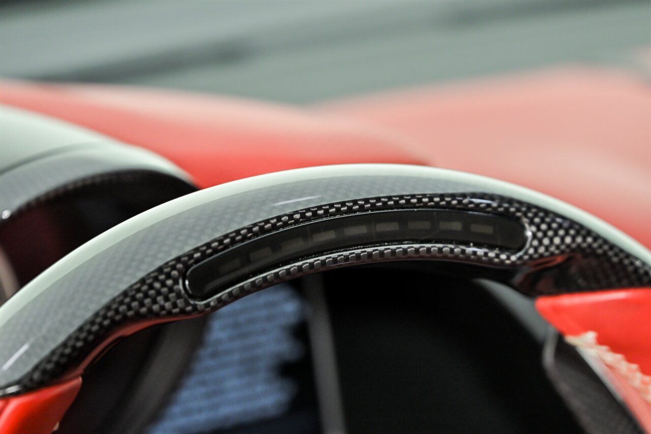 Used 2023 Ferrari 812 GTS RWD image 27
