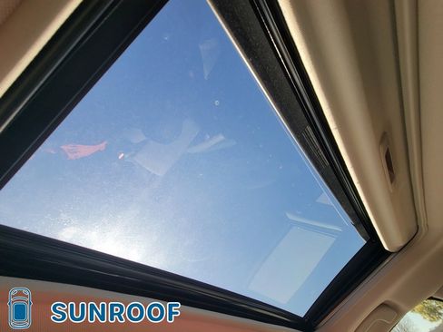 Used 2025 Subaru Crosstrek 2.5i Limited w/ Crosstrek Mirror Package image 32