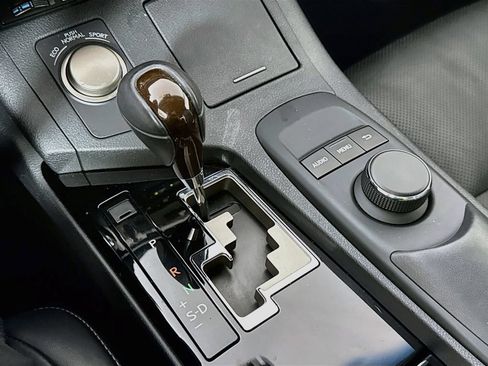 Used 2013 Lexus ES 350 w/ Luxury Pkg FWD image 22