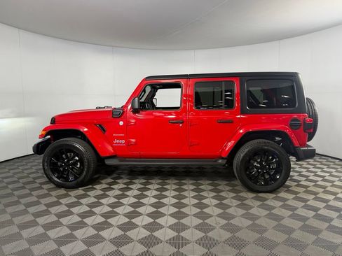 Used 2023 Jeep Wrangler Unlimited Sahara AWD/4WD image 11