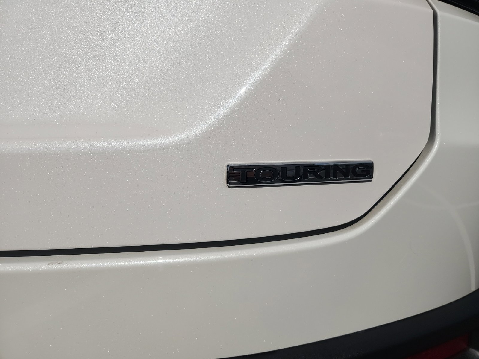 Used 2025 Honda Pilot Touring image 14