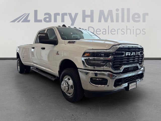 New 2026 RAM 3500 Tradesman AWD/4WD image 7