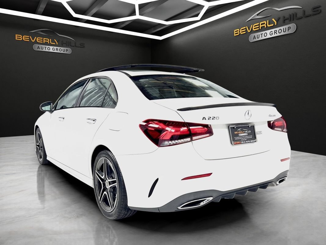 Used 2022 Mercedes-Benz A 220 4MATIC image 3