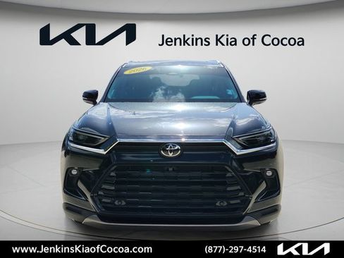 Used 2026 Toyota Grand Highlander AWD Hybrid image 12