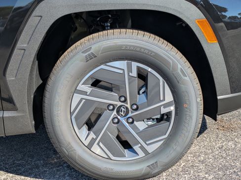 New 2026 Hyundai Tucson Blue SE image 11