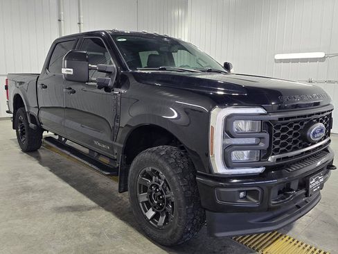 Used 2024 Ford F350 Lariat w/ Sport Appearance Package AWD/4WD image 3