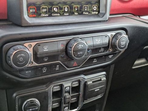 Certified 2022 Jeep Wrangler Unlimited Rubicon image 20