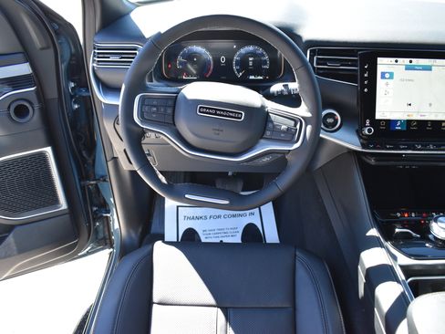 New 2026 Jeep Grand Wagoneer Limited AWD/4WD image 16