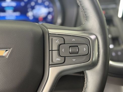 Used 2024 Chevrolet Suburban LT w/ Luxury Package AWD/4WD image 38