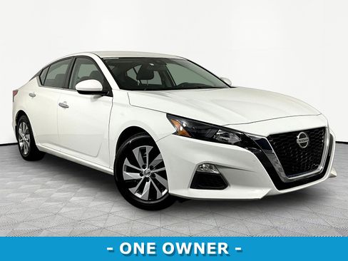 Used 2022 Nissan Altima 2.5 S w/ Driver Assist Package FWD image 3