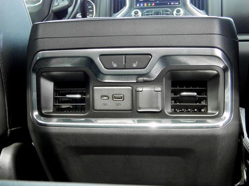 Used 2019 GMC Sierra 1500 AT4 w/ AT4 Premium Package image 24