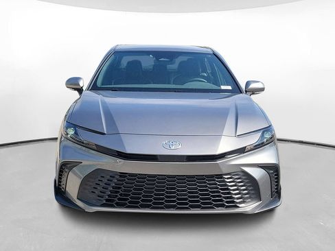 New 2026 Toyota Camry SE w/ Convenience Package FWD image 2