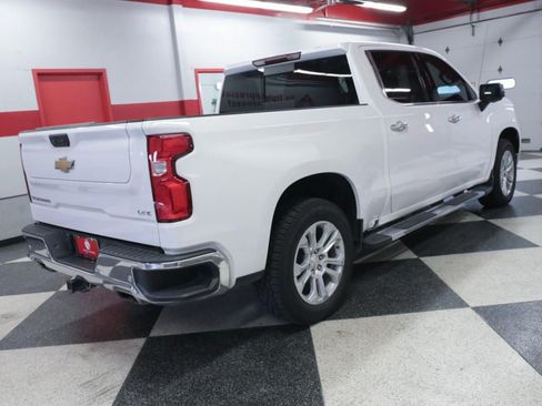 Used 2023 Chevrolet Silverado 1500 LTZ w/ LTZ Convenience Package II AWD/4WD image 7