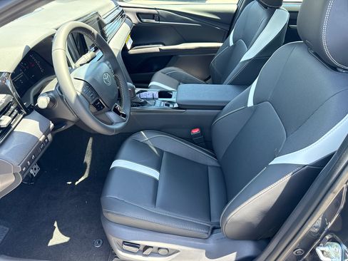 New 2026 Toyota Camry SE FWD image 21