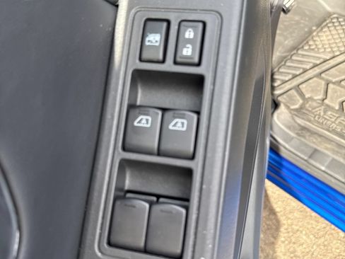 Used 2026 Nissan Frontier SV w/ SV Convenience Package AWD/4WD image 7