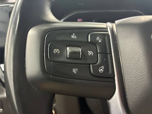 Used 2025 GMC Sierra 1500 SLT AWD/4WD image 25