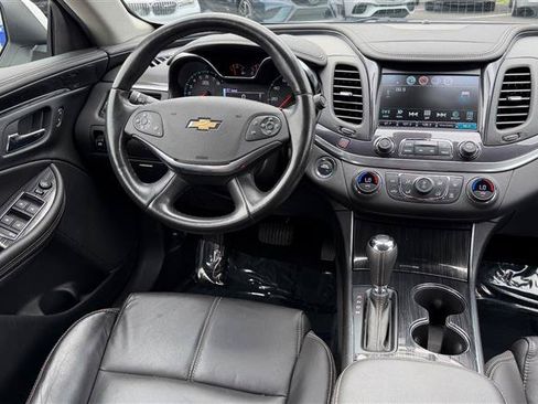 Used 2018 Chevrolet Impala LT w/ LT Leather Package FWD image 18